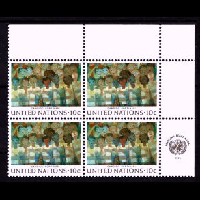 FORENEDE NATIONER POSTFRISK 4-BLOK - 107