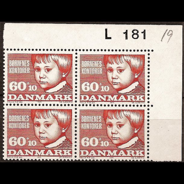 Danmark postfrisk marginalblok L181 