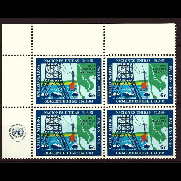 FORENEDE NATIONER POSTFRISK 4-BLOK - 22