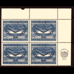 FORENEDE NATIONER POSTFRISK 4-BLOK - 261