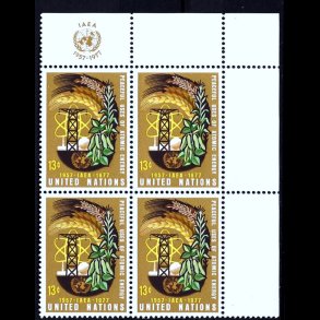 FORENEDE NATIONER POSTFRISK 4-BLOK - 85