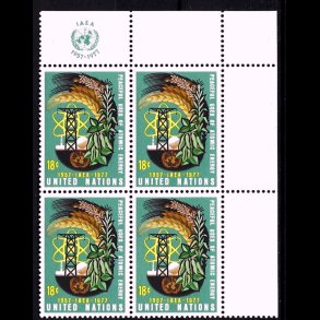 FORENEDE NATIONER POSTFRISK 4-BLOK - 86